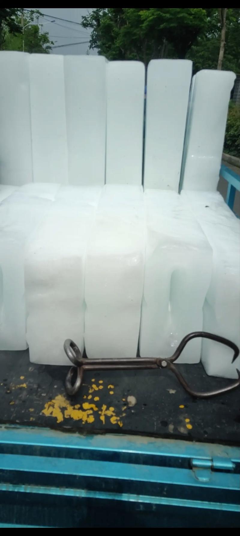 徐州制冰厂.常年批发.食用冰块.干冰.降温冰块.厂房降温.蔬